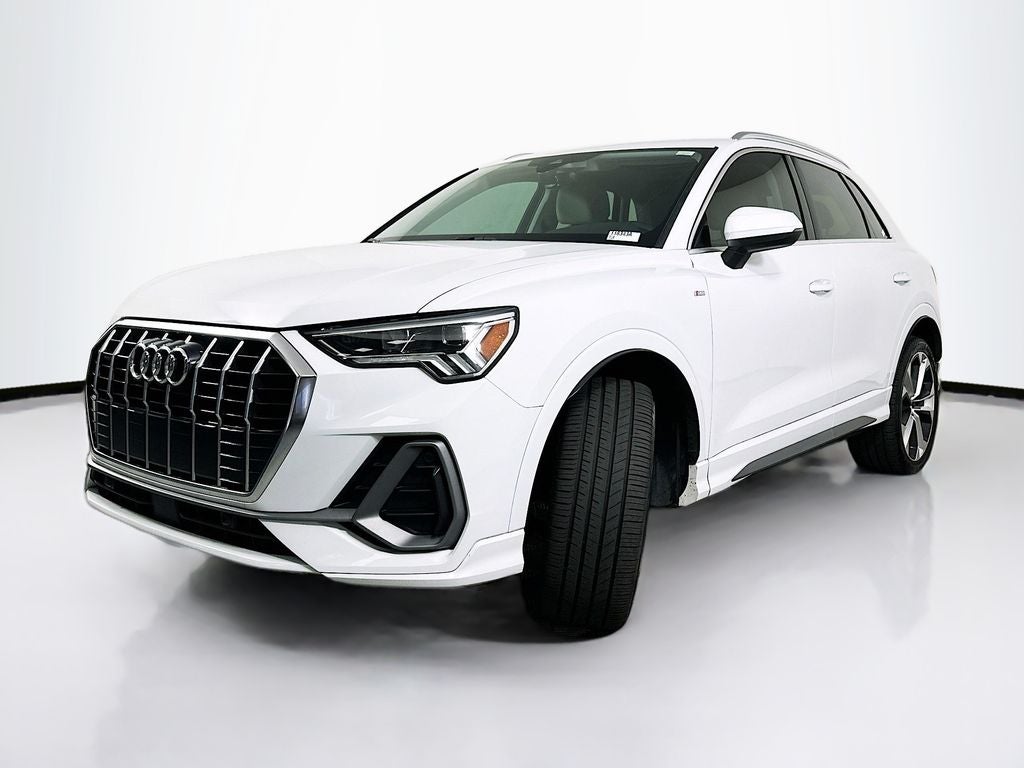 2020 Audi Q3 Premium Plus S line quattro