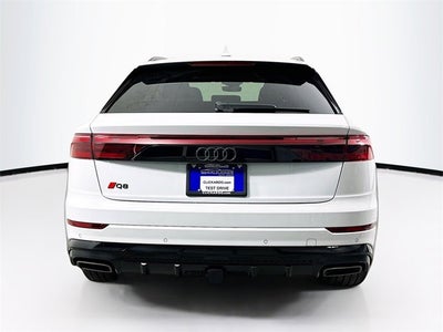 2025 Audi Q8 Premium Plus