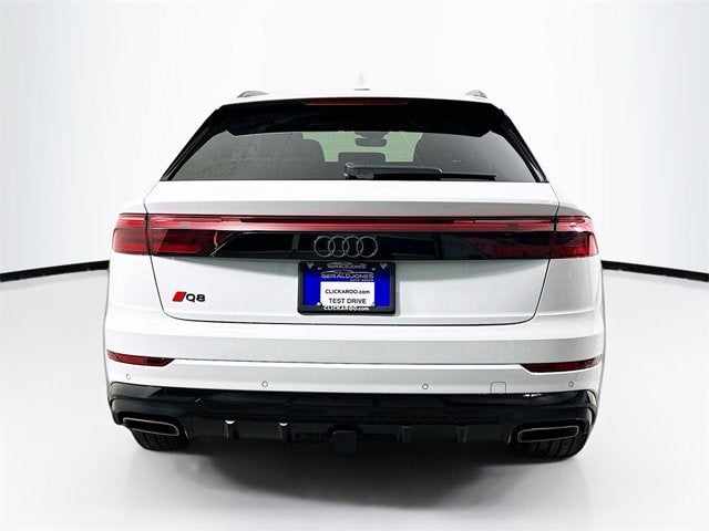 2025 Audi Q8 Premium Plus