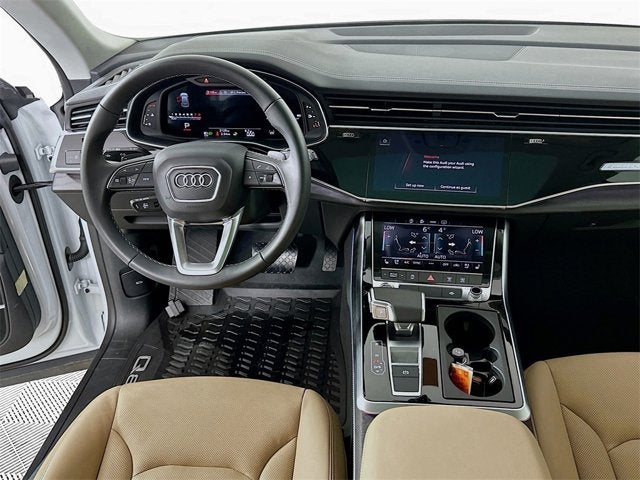 2025 Audi Q8 Premium Plus