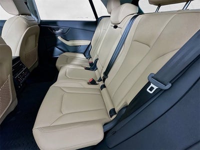 2025 Audi Q8 Premium Plus