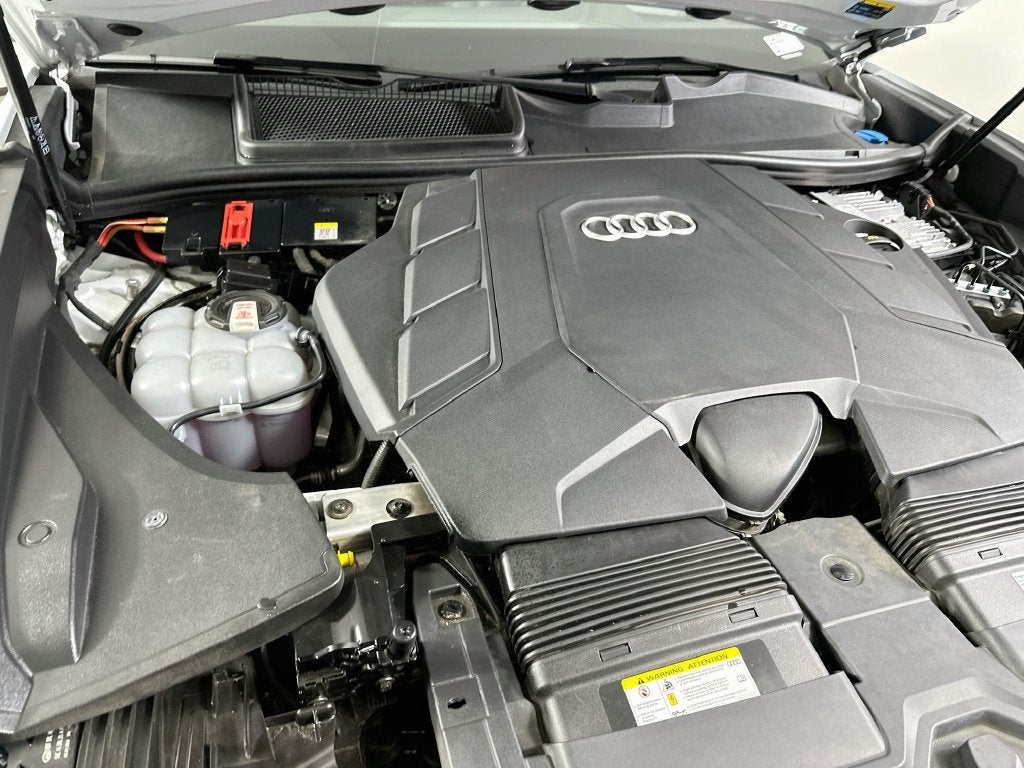 2021 Audi Q8 55 Prestige quattro