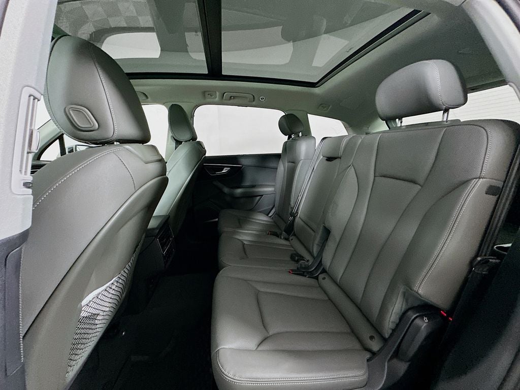 2026 Audi Q7 45 Premium Plus quattro