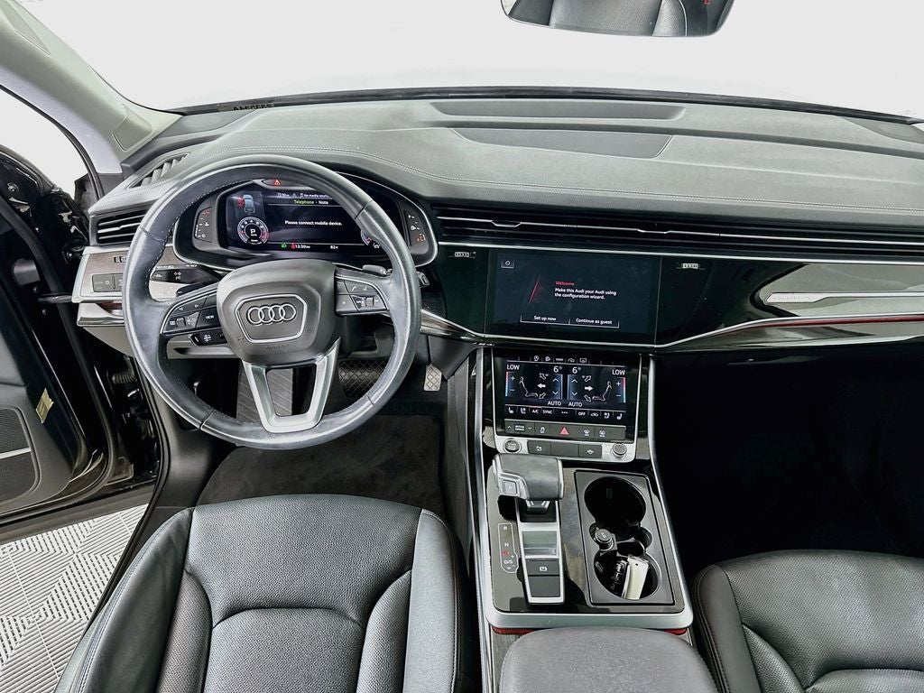 2023 Audi Q7 45 Premium Plus quattro
