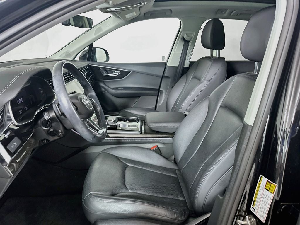 2023 Audi Q7 45 Premium Plus quattro