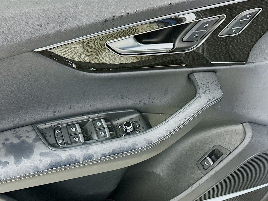 2025 Audi Q7 55 Premium Plus quattro