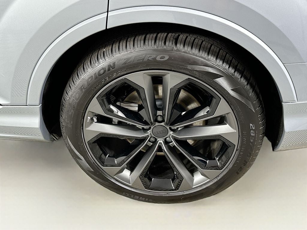 2026 Audi Q7 55 Premium Plus quattro