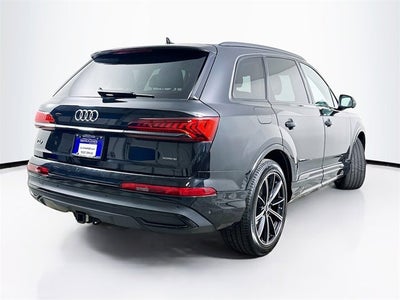 2023 Audi Q7 Premium Plus