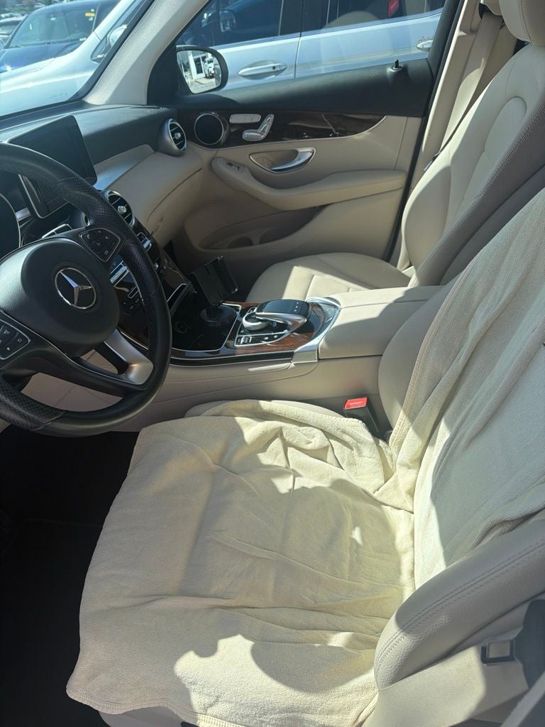 2017 Mercedes-Benz GLC GLC 300