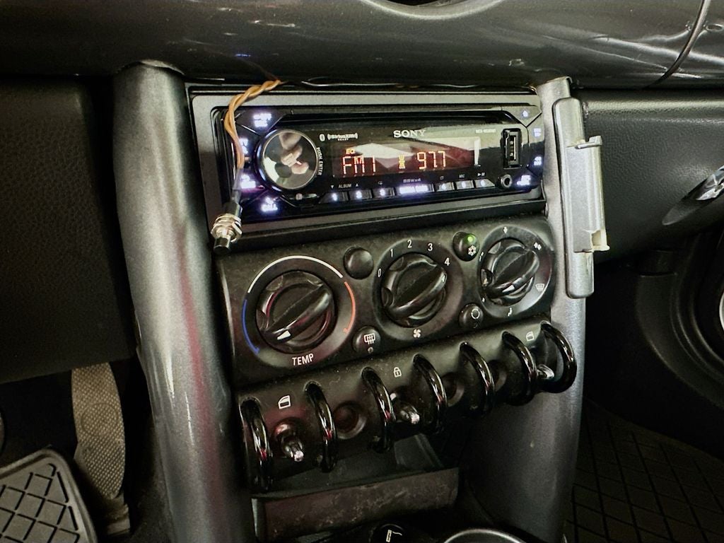 2006 MINI Cooper Base