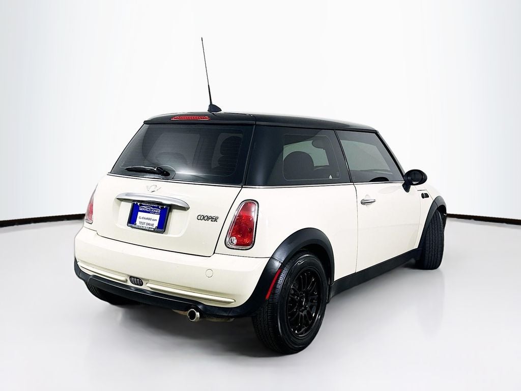 2006 MINI Cooper Base