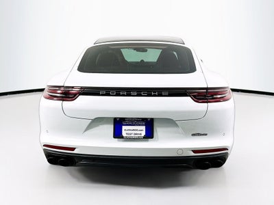 2018 Porsche Panamera 4S