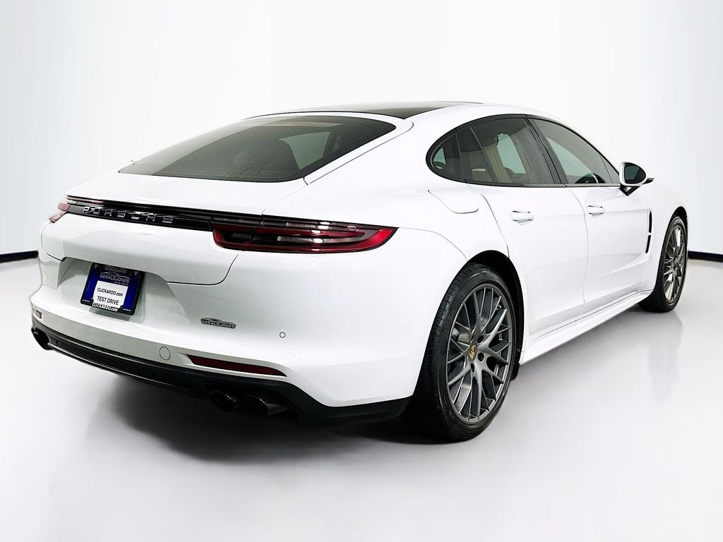 2018 Porsche Panamera 4S
