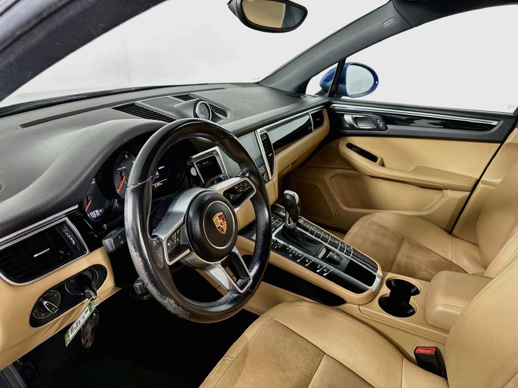 2017 Porsche Macan Base