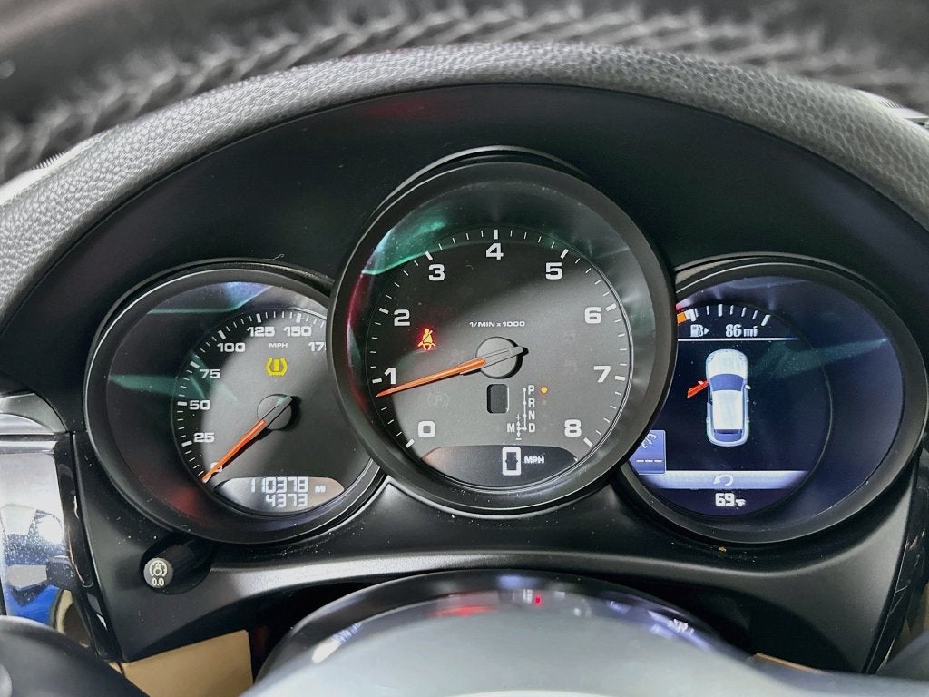 2017 Porsche Macan Base