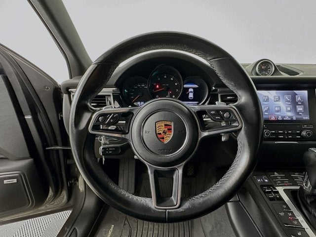 2018 Porsche Macan Base