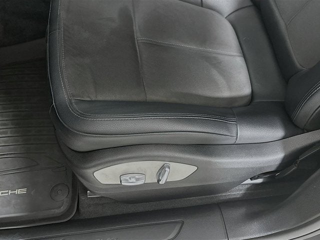 2018 Porsche Macan Base