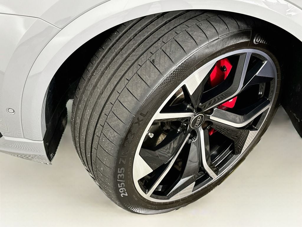 2024 Audi RS Q8 4.0T quattro
