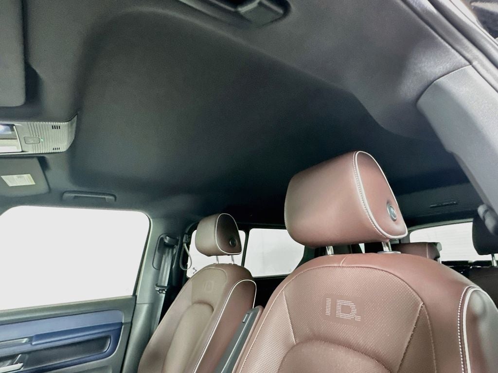 2025 Volkswagen ID. Buzz Pro S