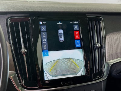 2022 Volvo V90 Cross Country B6