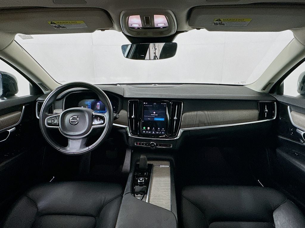 2022 Volvo V90 Cross Country B6