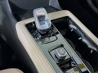 2026 Volvo XC90 B6 Core