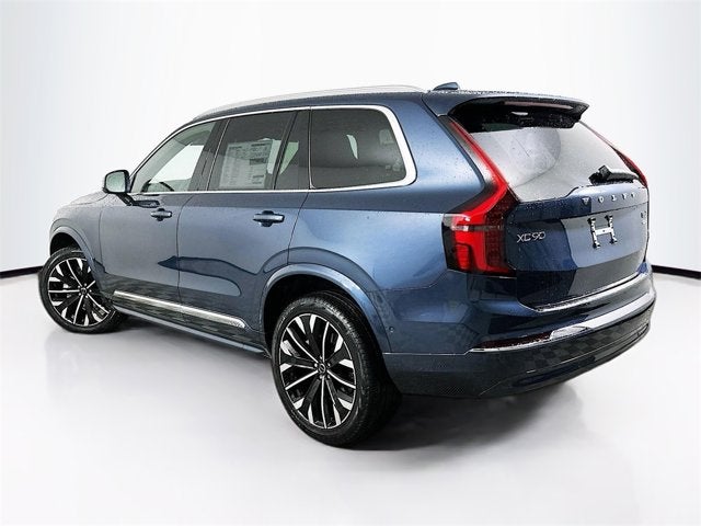 2026 Volvo XC90 Plus