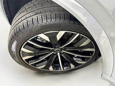 2026 Volvo XC90 Plus