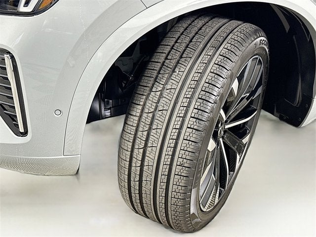 2026 Volvo XC90 Plus