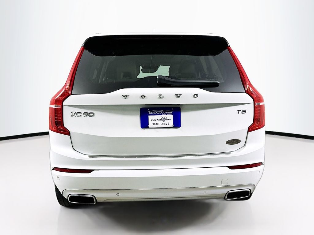 2020 Volvo XC90 T5 Momentum