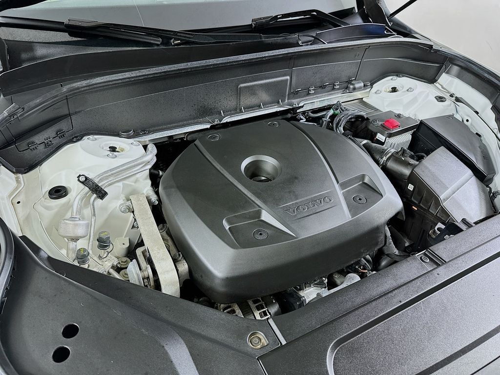 2020 Volvo XC90 T5 Momentum