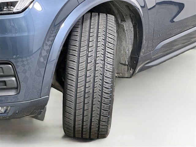 2020 Volvo XC90 Momentum