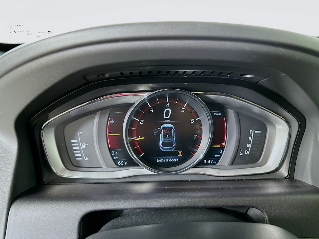 2016 Volvo XC60 T5 Drive-E Premier