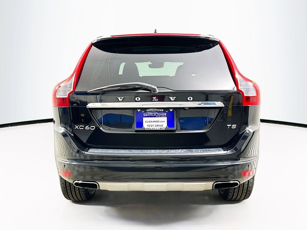 2016 Volvo XC60 T5 Drive-E Premier