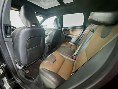 2016 Volvo XC60 T5 Drive-E Premier