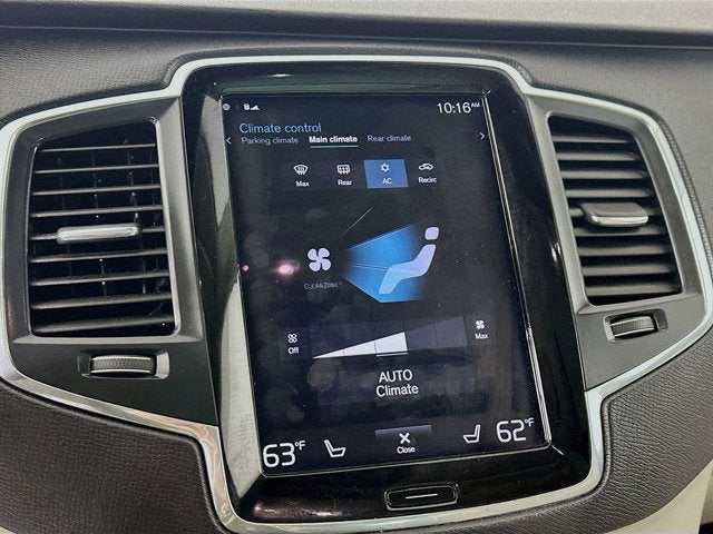 2020 Volvo XC90 Momentum