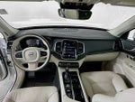 2020 Volvo XC90 Momentum