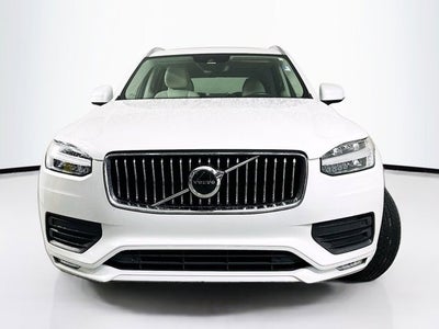 2020 Volvo XC90 Momentum