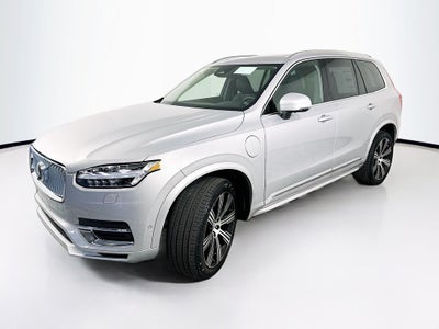 2025 Volvo XC90 Plug-In Hybrid T8 Plus 6 Passenger