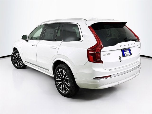 2025 Volvo XC90 Plug-In Hybrid Plus