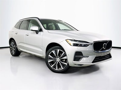2022 Volvo XC60 Momentum