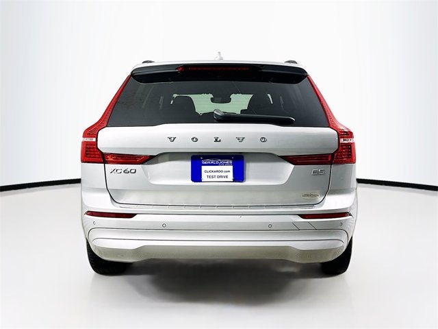 2022 Volvo XC60 Momentum