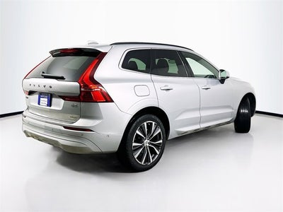 2022 Volvo XC60 Momentum
