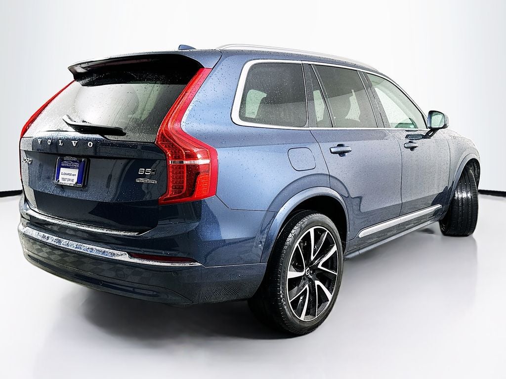 2023 Volvo XC90 B5 Plus