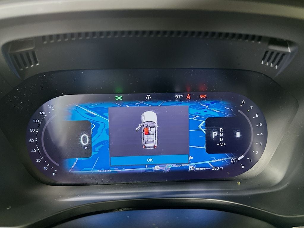 2024 Volvo XC60 B5 Ultimate Dark Theme