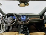 2024 Volvo XC60 B5 Ultimate Dark Theme