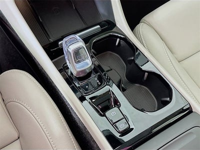 2025 Volvo XC40 Plus Dark Theme