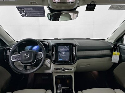 2025 Volvo XC40 Plus Dark Theme