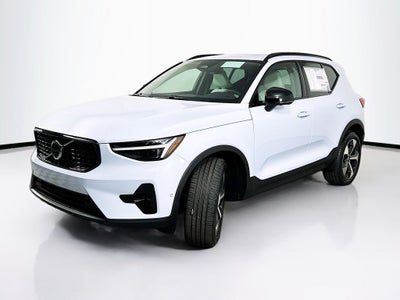 2026 Volvo XC40 B5 Plus