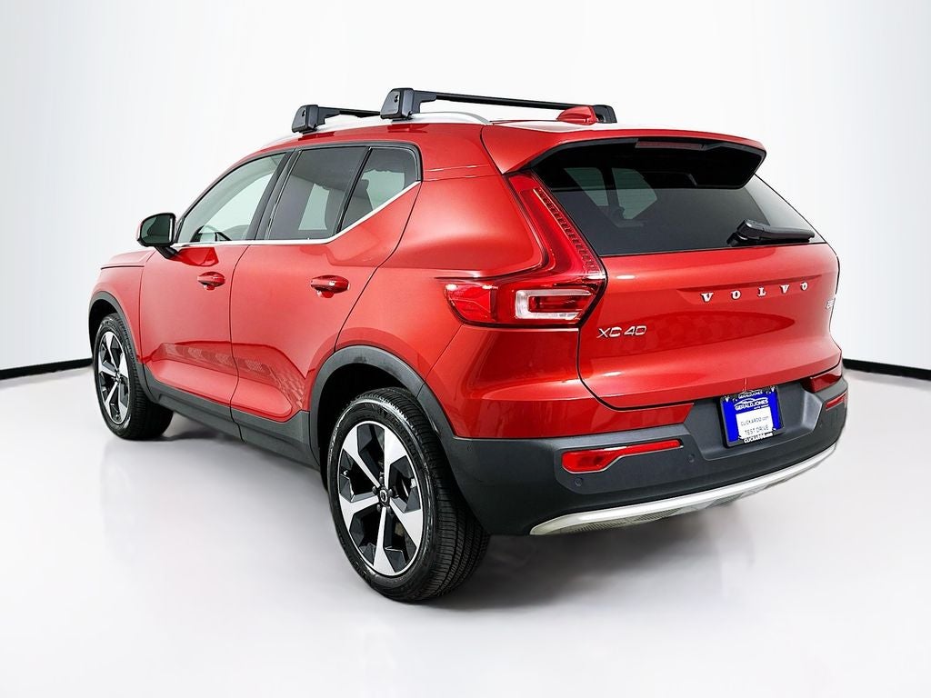 2024 Volvo XC40 B5 Plus Bright Theme
